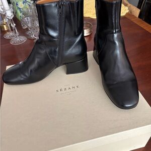 Sézane Black Ankle Boots